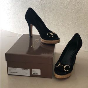 Gucci black suede shoes size 8B